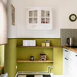 Apartment Brilliant