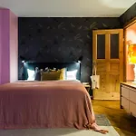 Brilliant 아파트 *