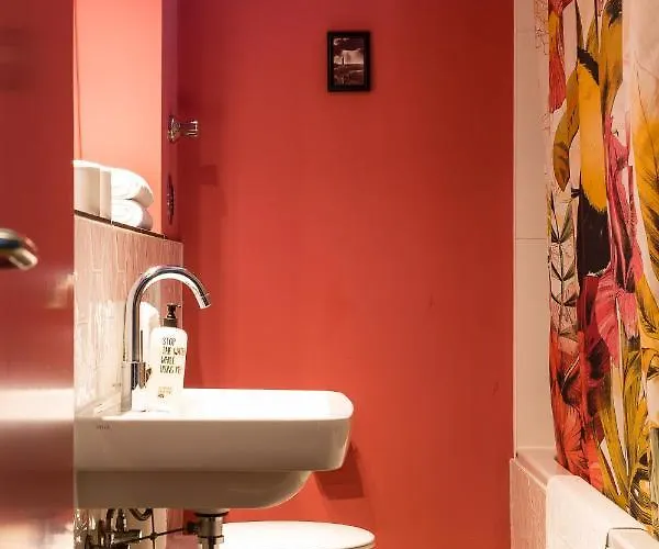 Brilliant 아파트 *