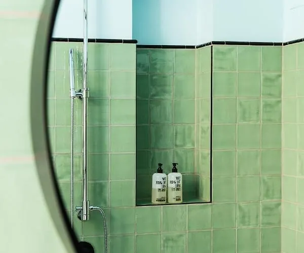 ブリリアント アパート *